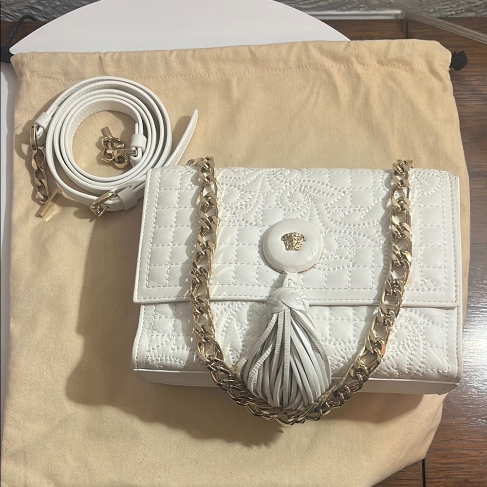 Versace Elegant White Quilted Bag with Gold Chain